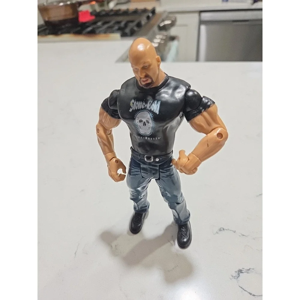 2003 JAKKS PACIFIC FIRST RAW STONE COLD STEVE‎ AUSTIN